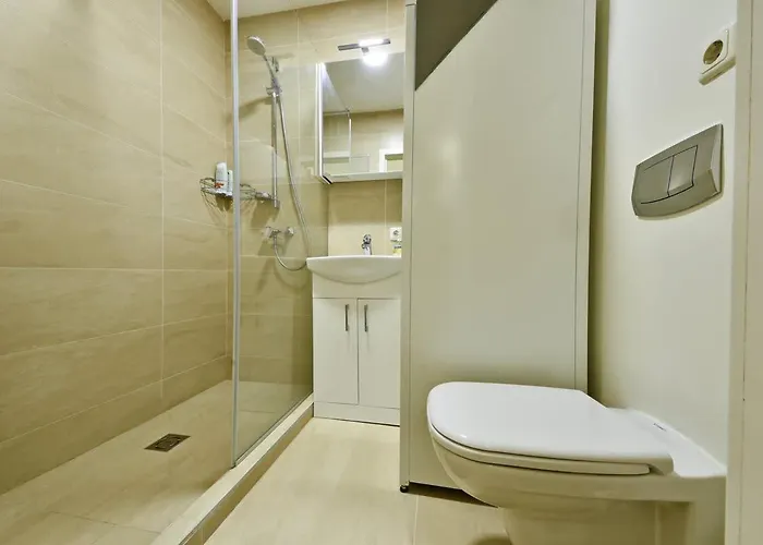 Domillion Old Town Duplex 14ppl Free Parking L4d 別荘 *